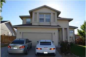 Primary listing photos for listing ID 445211
